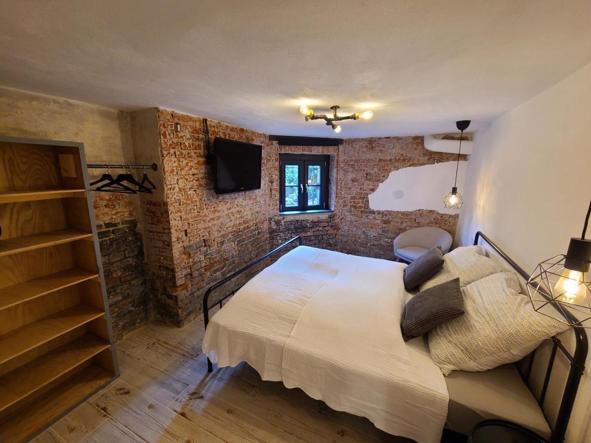Apartment 22 - Zentrumsnah - Parkplatz โคบวร์ก ภายนอก รูปภาพ
